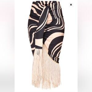 Tassel hem midi skirt
